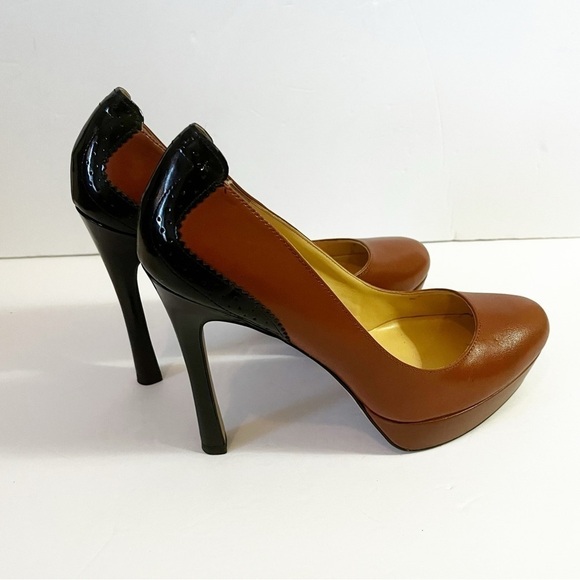 Ivanka Trump Tuxedo Style Stiletto Heel Sz 9.5 Black Tan Patent Leather Formal - Picture 3 of 9